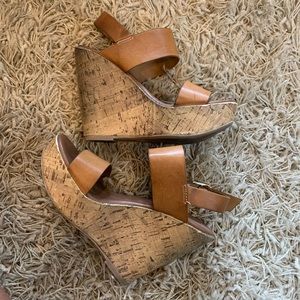 Brown Cork Wedges